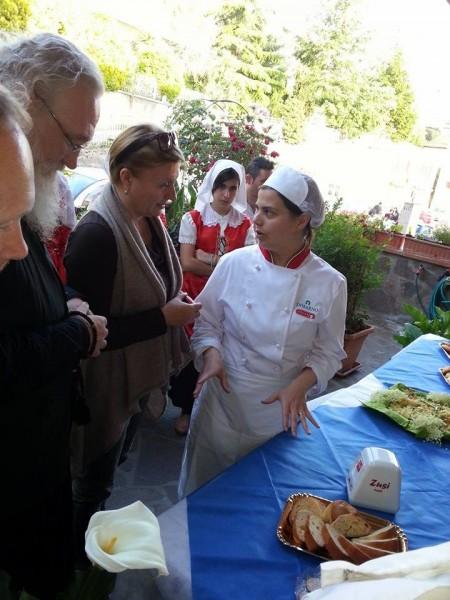 f 10371734_737827332948330_1481432036138107889_n f 10371734 737827332948330 1481432036138107889 n 450x600