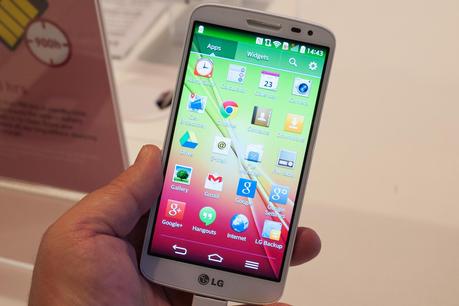 LG G2 è un po' più debole rispetto al Galaxy S4 Mini
