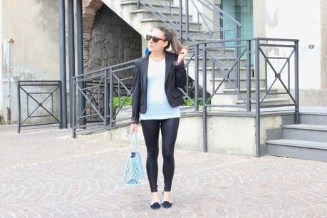 Blu + Dark + Slippers - OUT-FIT