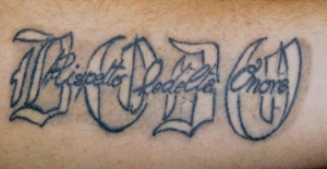 Il tatuaggio dei camorristi per l'identificazione dell'affiliazione al clan (ansa.it)