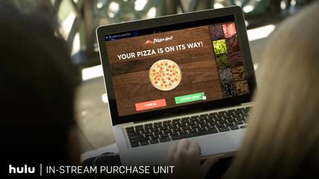 Il cortocircuito tra pubblicità e vendite: compra (la pizza) in streaming su Hulu, nuovi formati