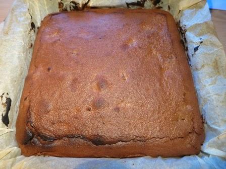 Brownie alle prugne e uva passa gigante Brownie alle prugne e uva passa gigante