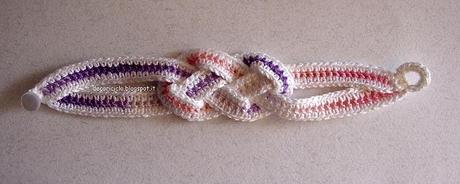 Braccialetto intrecciato all'uncinetto braccialetto uncinetto intrecciato 3