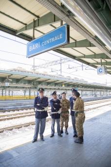 Bari/ Stazione FS, 2 Giugno. La Banda della Brigata “Pinerolo” in Concerto