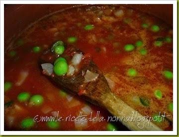 Strozzapreti con sugo di piselli freschi e cipolla di Tropea e pomodoro (5)