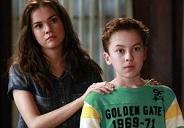 “The Fosters 2”: Maia Mitchell sul padre di Callie ed il suo rapporto con Wyatt, Brandon e il resto della famiglia