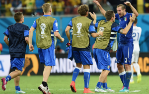 L'esultanza a fine partita dei giocatori dell'Italia, dopo la vittoria sull'Inghilterra (google.com)