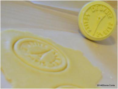Frollini senza glutine alias “parigini” limone e camomilla Frollini senza glutine alias “parigini” limone e camomilla