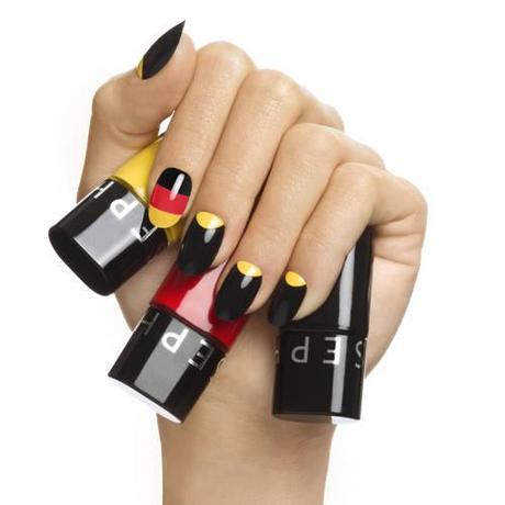 Sephora: festeggiamo i mondiali con una nail art