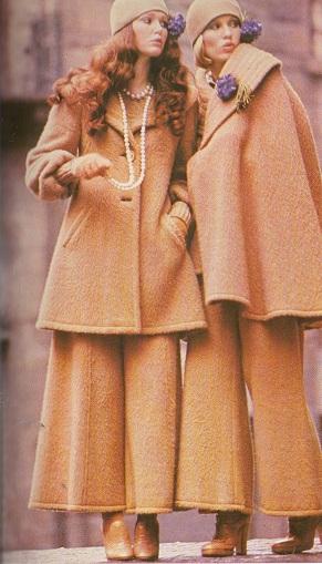 Krizia 1972 - Completi in Mohair dai pantaloni amplissimi, con giacca