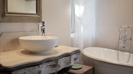 Uno splendido Mas a Sivergues in Provenza Uno splendido Mas a Sivergues in Provenza