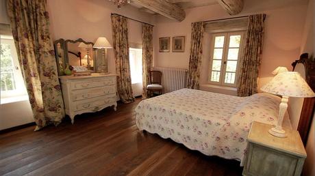 Uno splendido Mas a Sivergues in Provenza Uno splendido Mas a Sivergues in Provenza