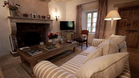 Uno splendido Mas a Sivergues in Provenza Uno splendido Mas a Sivergues in Provenza