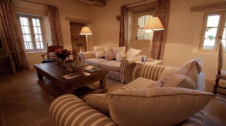 Uno splendido Mas a Sivergues in Provenza Uno splendido Mas a Sivergues in Provenza