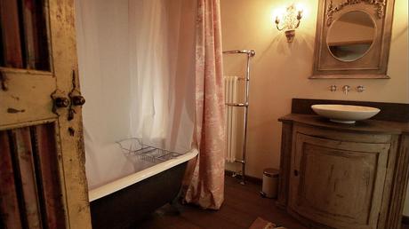 Uno splendido Mas a Sivergues in Provenza Uno splendido Mas a Sivergues in Provenza