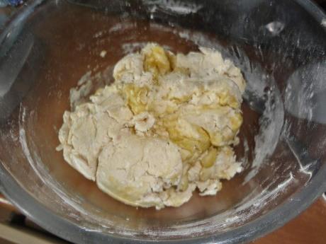 Treccia di pane al latte con semi di sesamo (MdP)