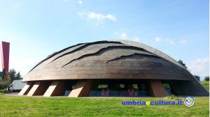 BEVAGNA – IL CARAPACE DI ARNALDO POMODORO: NATURA E ARTE, NATURA E’ ARTE carapace (1)