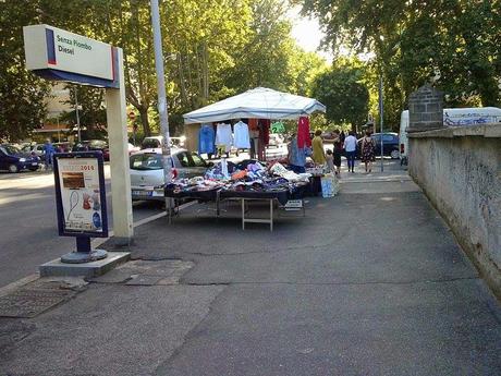 Garbatella quartiere modello? Garbatella urbanistica e architettura affascinante? No, Garbatella luogo mostruoso da cui scappare. Ecco le foto Garbatella quartiere modello? Garbatella urbanistica e architettura affascinante? No, Garbatella luogo mostruoso da cui scappare. Ecco le foto