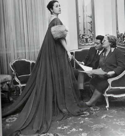 Jole Veneziani 1956 - Abito per la prima della scala di Lea Padovani - Atelier di Via Montenapoleone - Milano