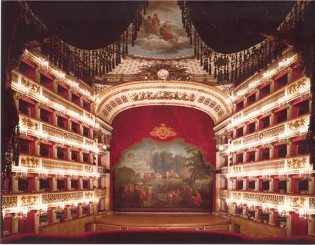 Teatrosan-carloIntero_11