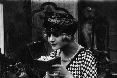 La Cigarette – Germaine Dulac (1919)