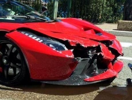 Ferrari incidente da brivido nel regno di Grace Kelly