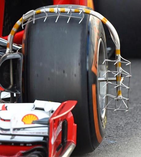 Test Silverstone: Ferrari raccoglie dati e collauda una modifica nei deviatori di flusso a ponte