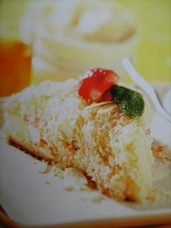 Torta alle pere e amaretti. Torta alle pere e amaretti.