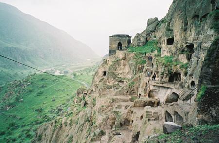 Cave House: vivere nella roccia. Le città nel mondo