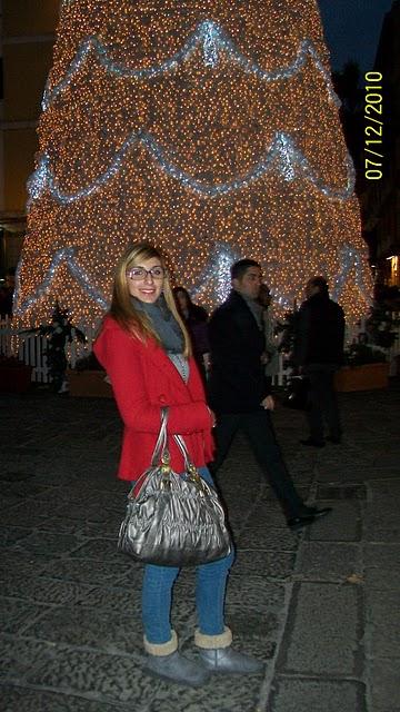 COMFORTABLE OUTFIT COMFORTABLE OUTFIT