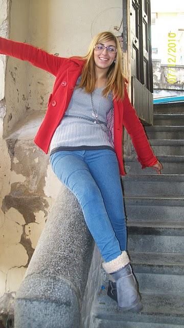 COMFORTABLE OUTFIT COMFORTABLE OUTFIT