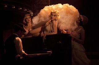Burlesque, Cher e Christina Aguilera al Cinema
