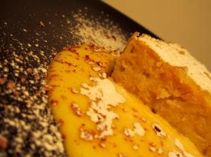 San Valentino – Dessert: Pastel de elote en salsa de zabaione – Torta di grano con crema di zabaione