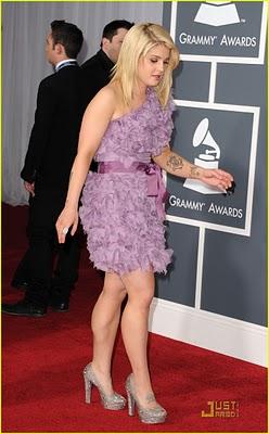 Grammy Awards 2011: Ma non ce le hai delle amiche?