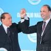 Napolitano freddo con Berlusconi, «minaccia» di sciogliere le Camere
