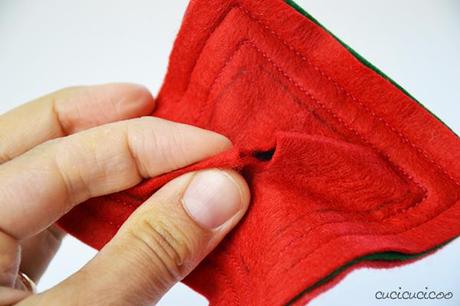 Esercizio con margini di cucitura: Sottobicchieri di feltro Seam Allowance Practice Tutorial: Simple Felt Coasters with Reverse Applique