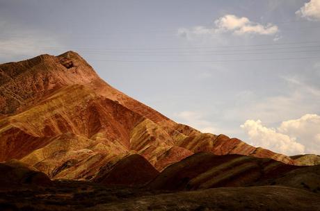 Color Mountain of Zhangye Danxia, China Le Montagne Colorate di Zhangye Danxia in 14 Foto