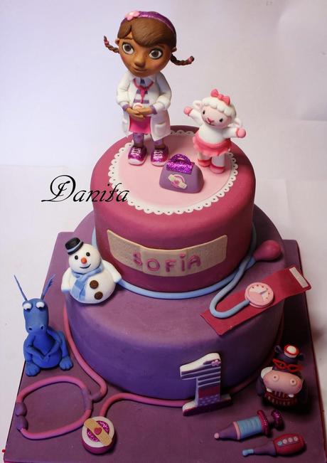 Torta Dotty, dottoressa Peluche