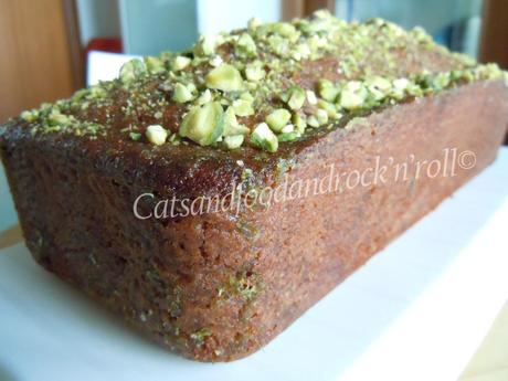 Pistachio, cardamom and lime cake - Cake al pistacchio, cardamomo e lime