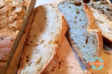 Ciabatta di pane con farina di riso e farina di grano