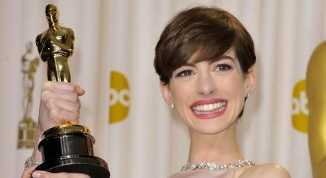 TUTTO SU ANNE HATHAWAY, LA 'FIDANZATINA' D'AMERICA