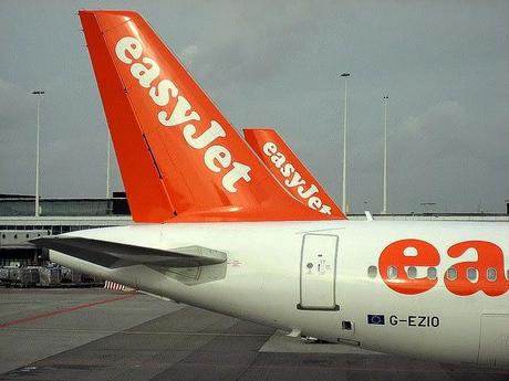 Arrivare a Londra con EasyJet, risparmiare sul volo con la low-cost arancione!