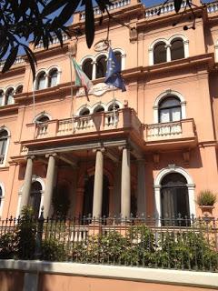 Una nave di libri: la Casa degli italiani e Quintocuarta/ lost & found in Barcellona