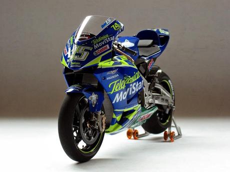 Honda RC 211V S.Gibernau 2003 by Luyan Wen