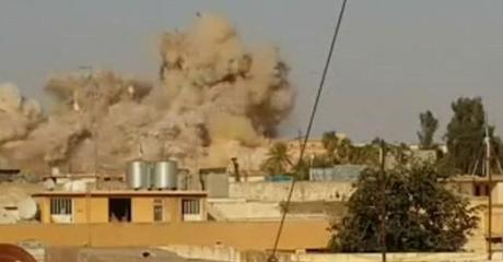 Iraq: le milizie dell’Isis distruggono la Moschea di Giona. E’ guerra contro curdi e cristiani