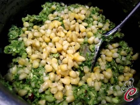 Insalata di orzo con pesto di rucola e sgombro: il desiderio che si trasforma in sostanza