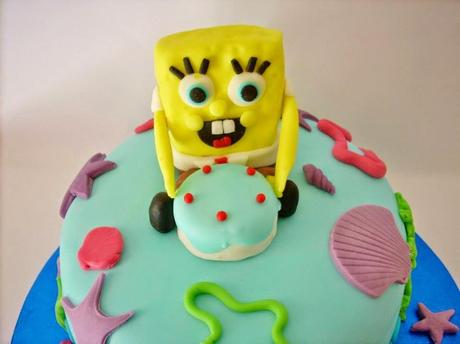 TORTA E CUPCAKES SPONGEBOB