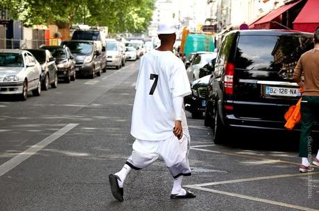 In the Street...Slippers...Flat e sportivi: i sandali dell'estate 2014...For vogue.it