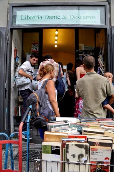 “Parti con il libro”: non coinvolgerà tutte le librerie napoletane dante&descartes