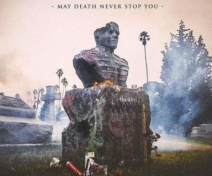 May Death Never Stop You. Greatest Hits 2001 - 2013 (My Chemical Romance)